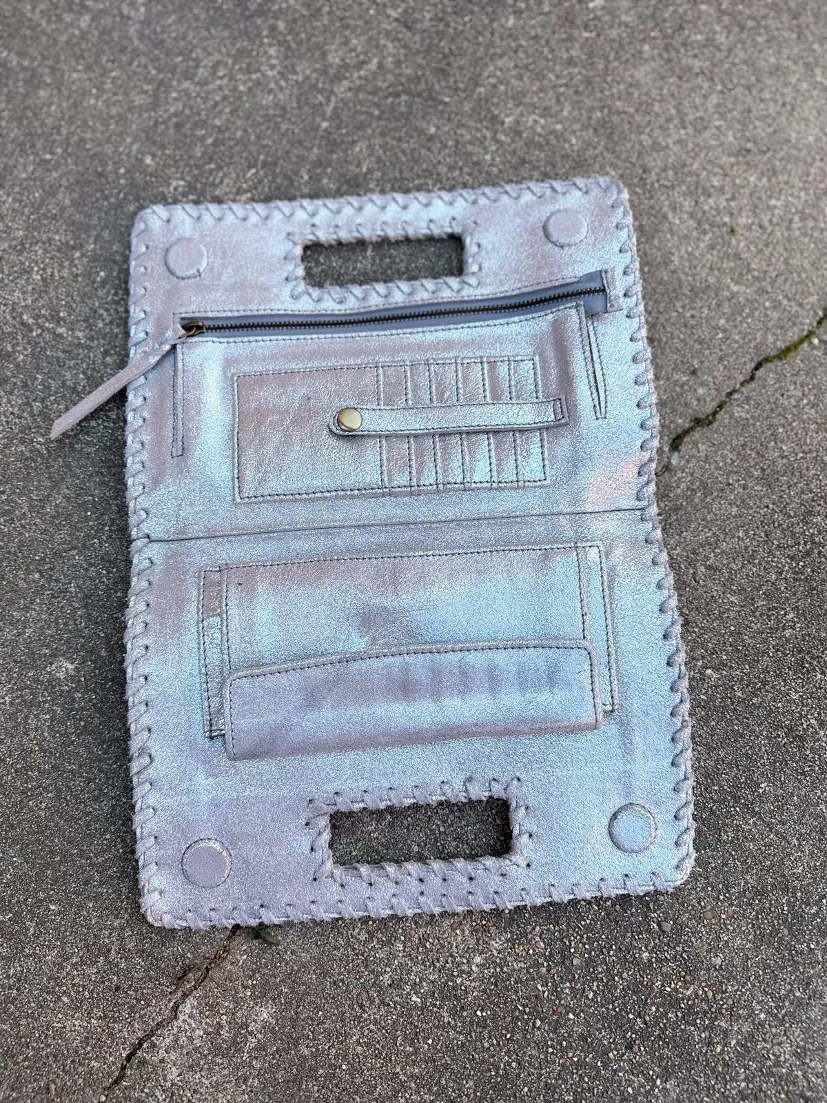 STUDIO CALEIDOSCOPE Gina Clutch Wallet
