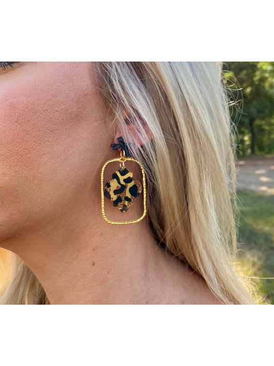 Yellow Gold Leopard Quatrefoil with Black Bow Studs
