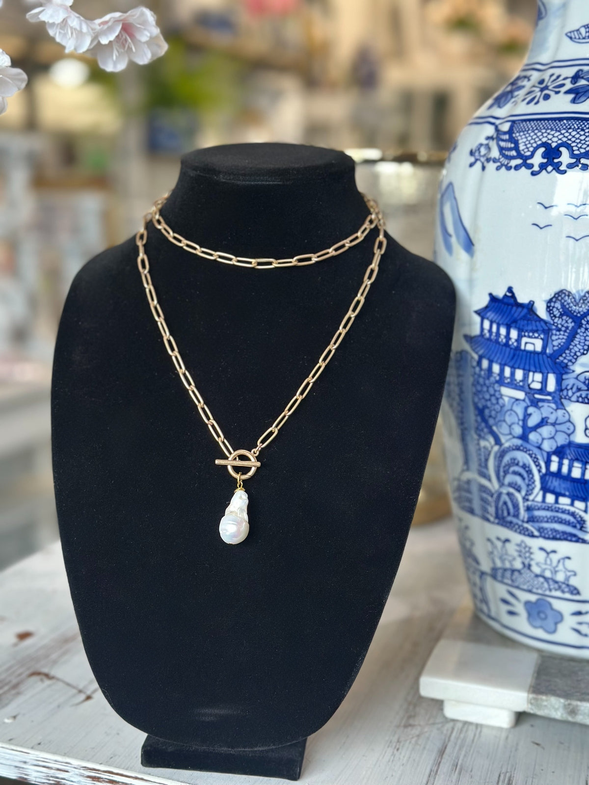 Gold Paperclip Chain Toggle Necklace with Baroque Freshwater Pearl Drop 18"