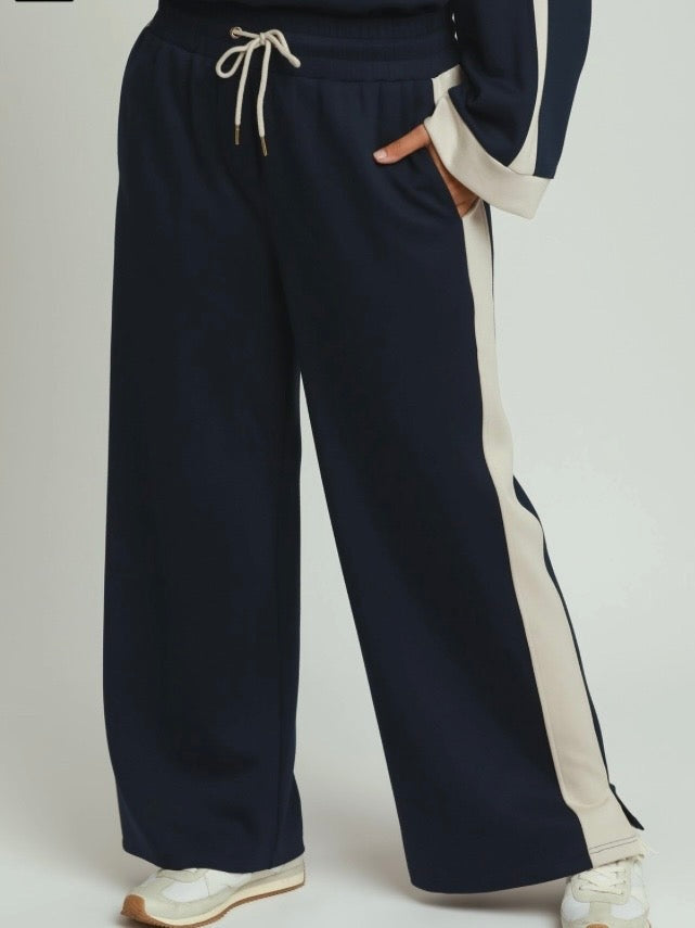 Midnight Blue LuxeKnit Colorblock Crewneck Raglan Sleeve Top & Pant Set