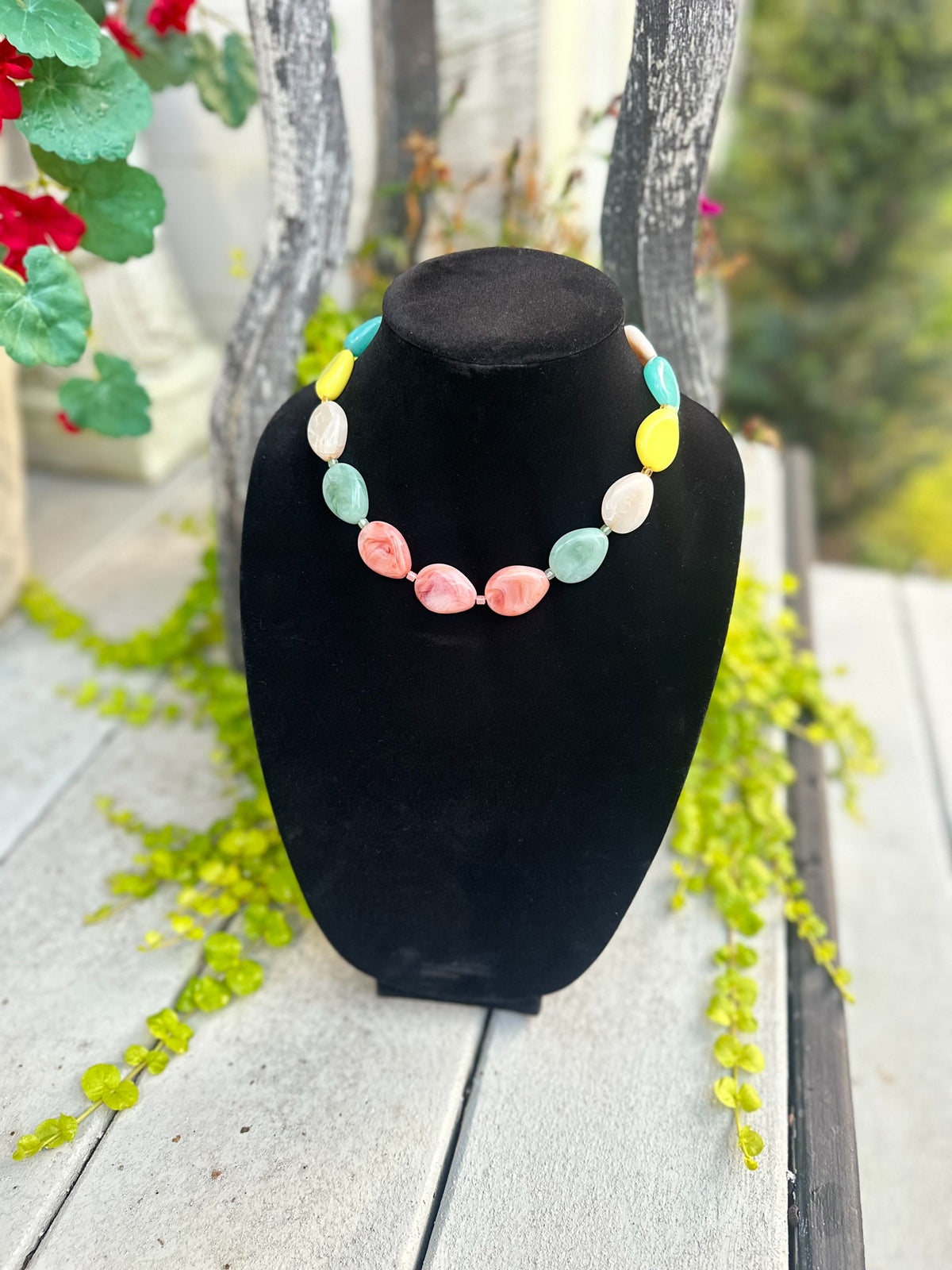Cheerful, pastel mixed oval bead necklace