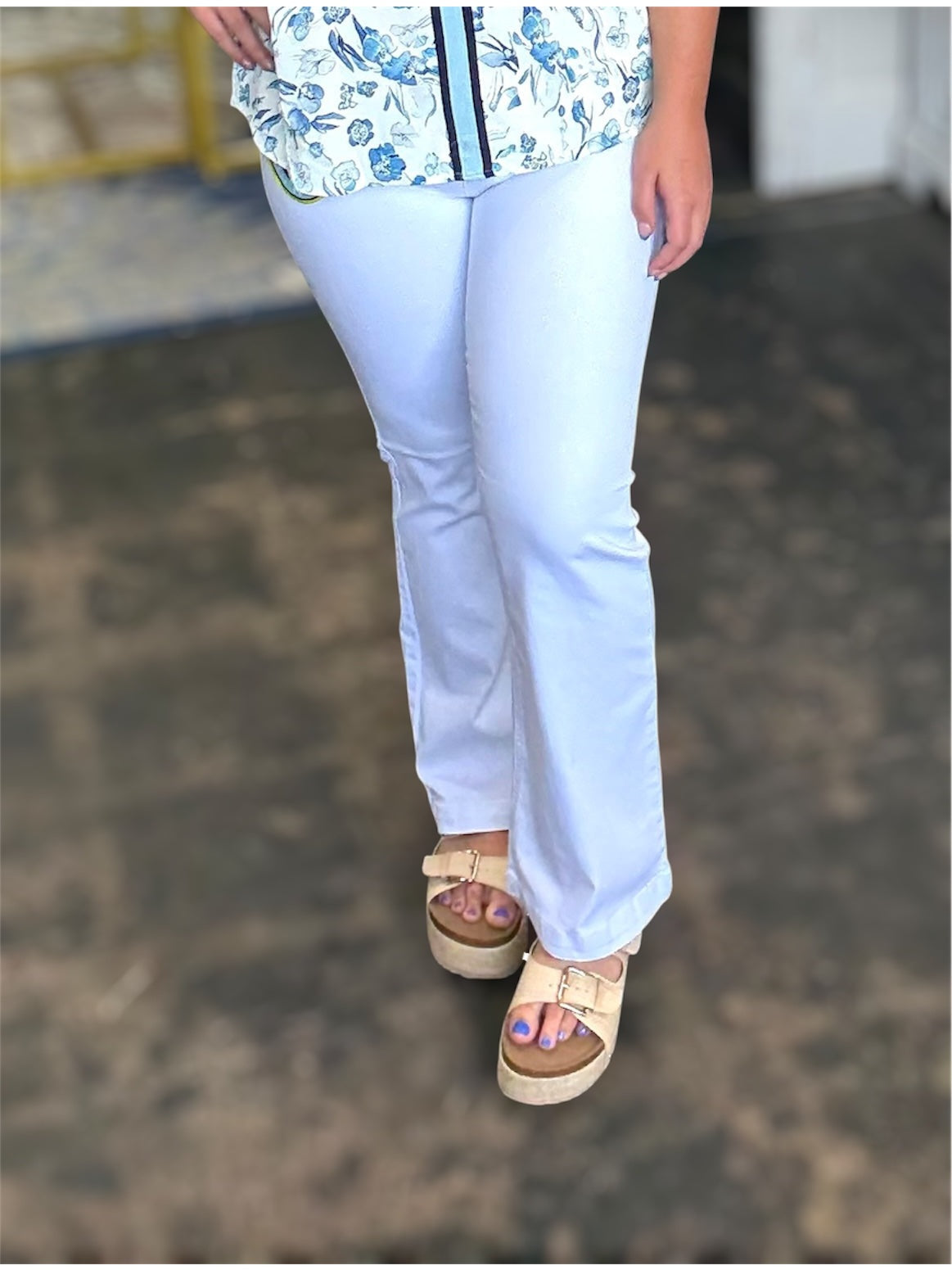 Cello Mid Rise Flare Jegging