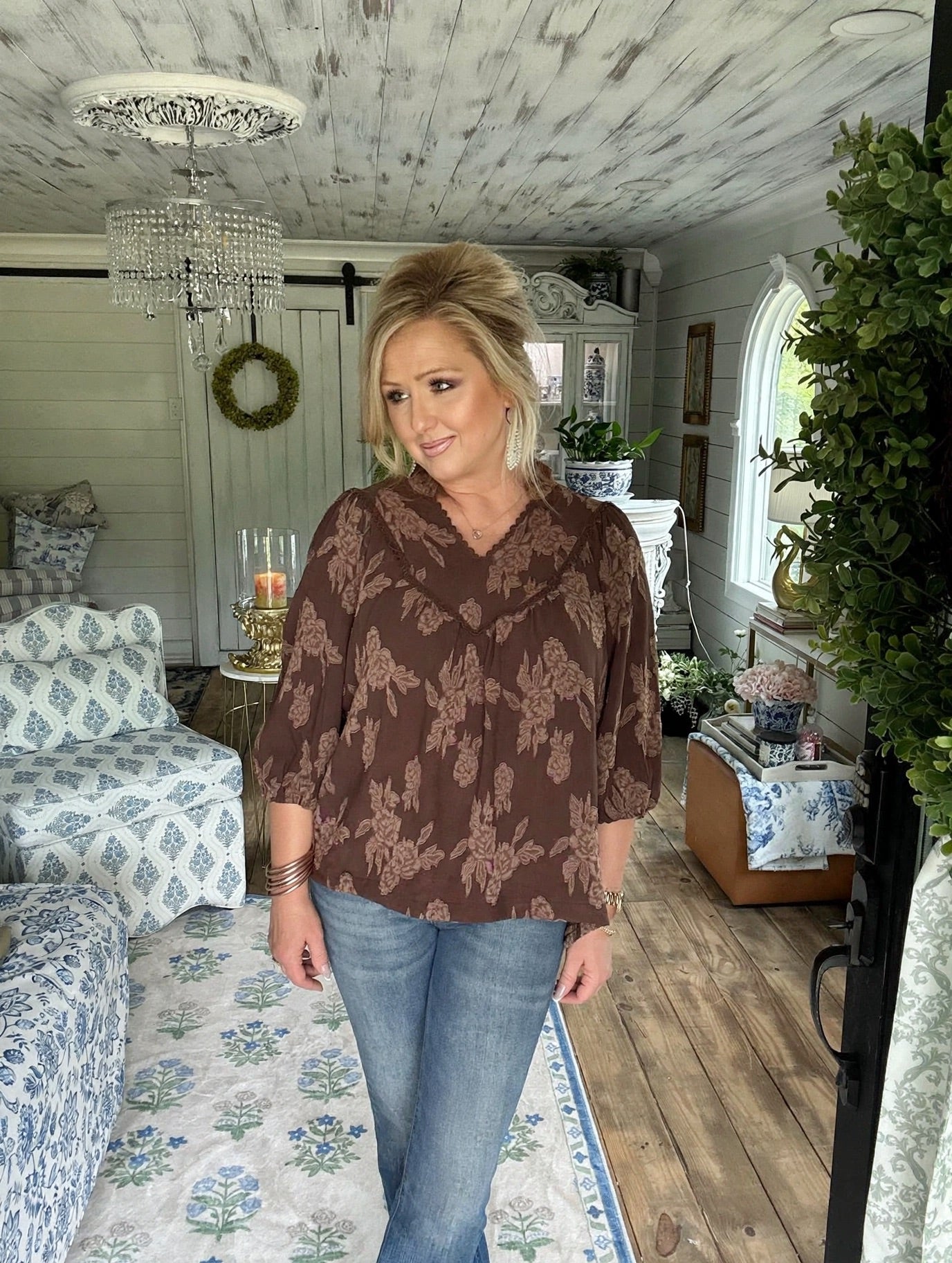 Cocoa  floral textured scallop V-neck, baby doll blouse