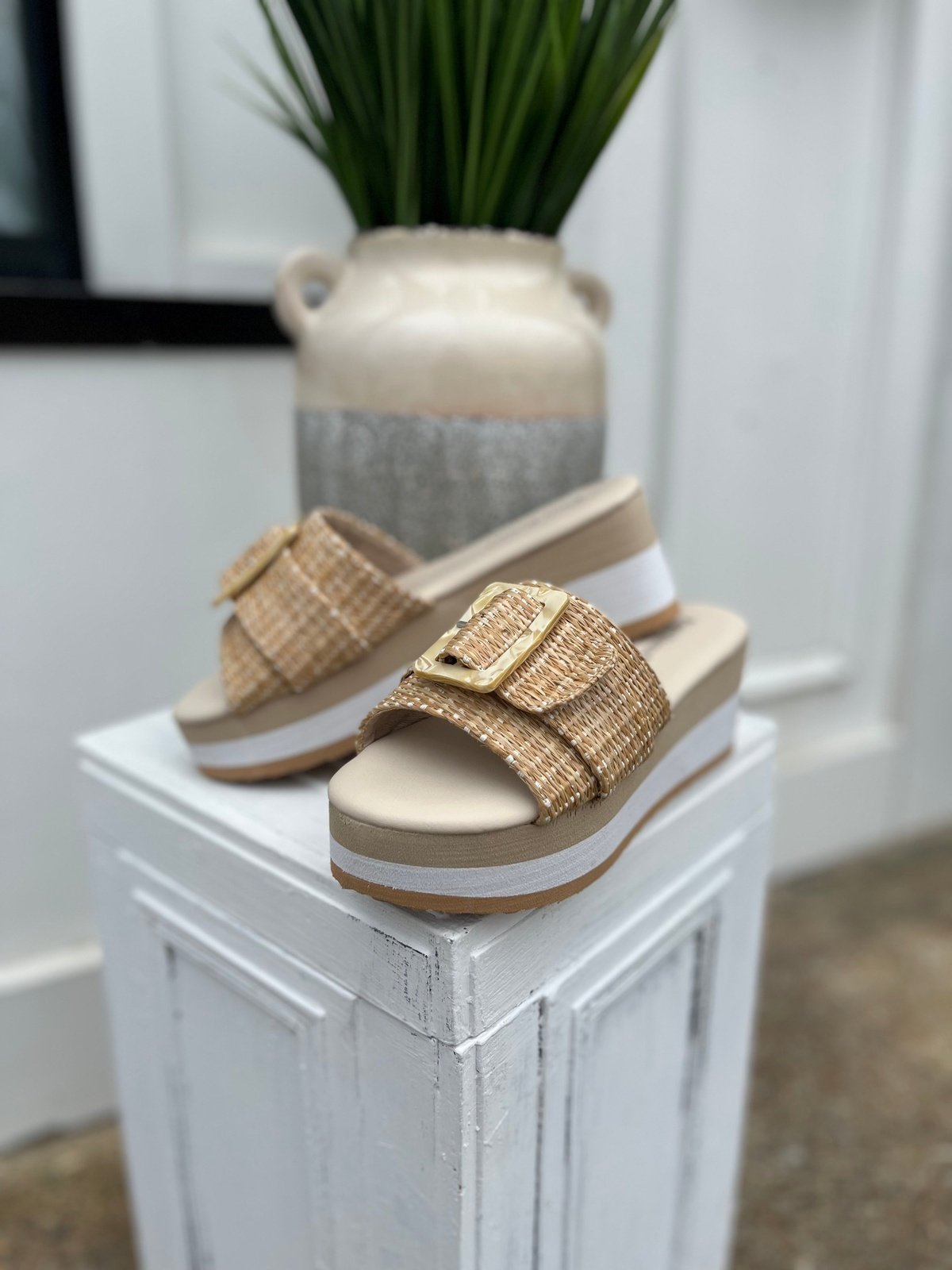 Pierre Dumas Saint Natural Sandal