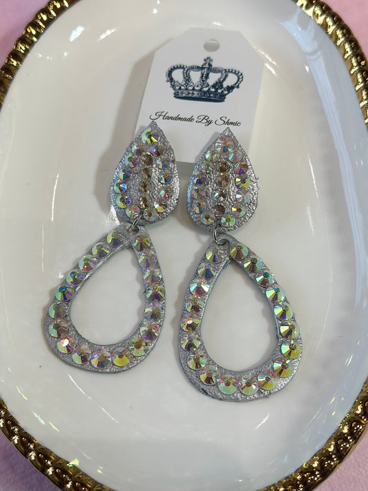 Shimmering Gala Drops