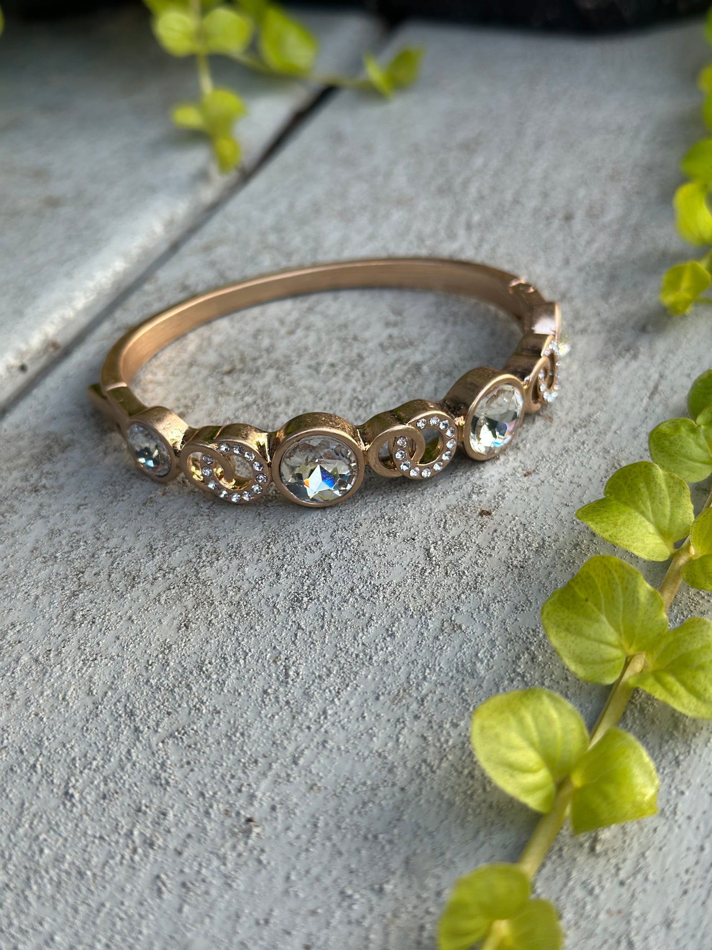 Gold crystal Link bracelet