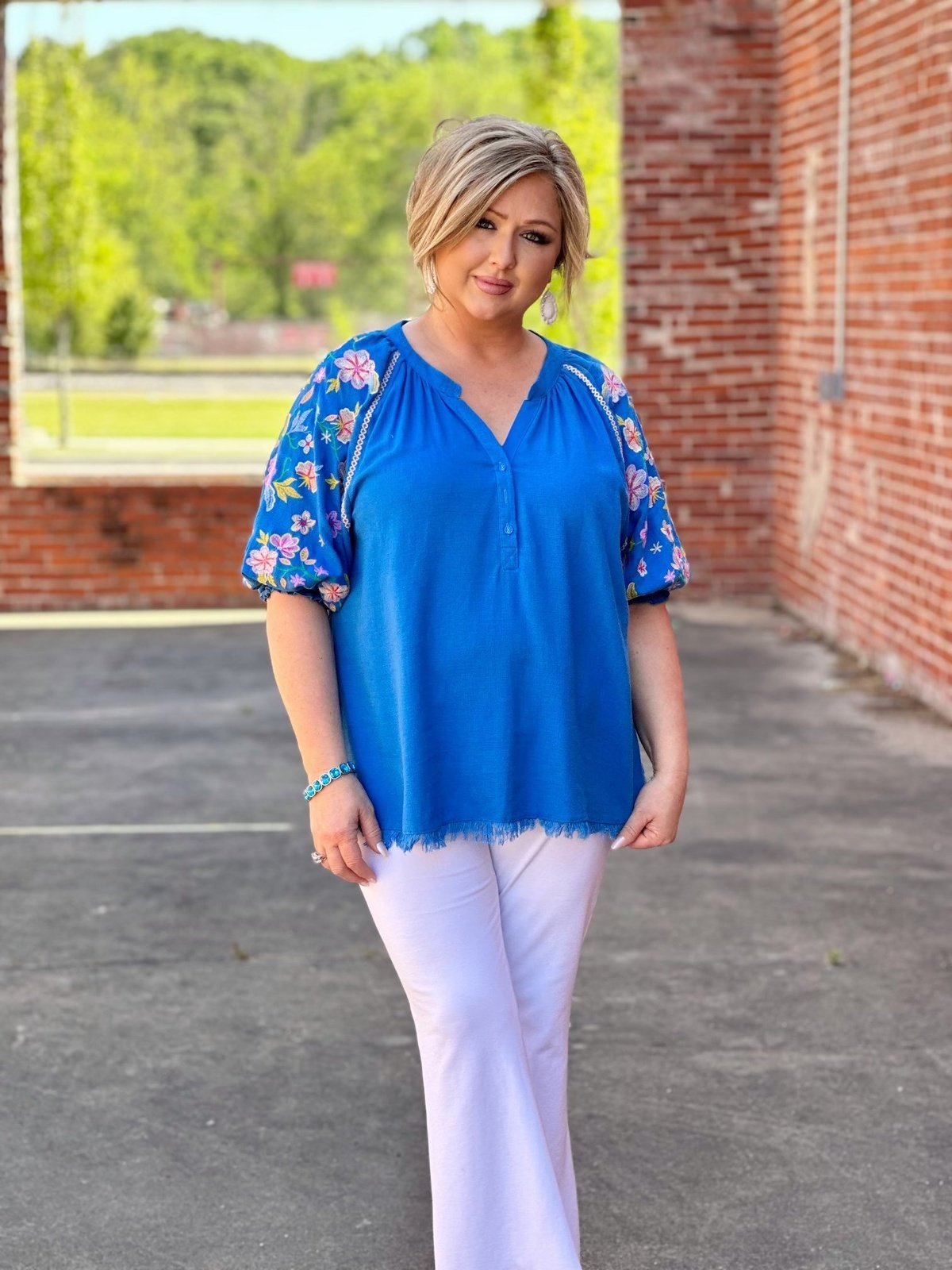 Blue Horizon Umgee Plus Linen Top