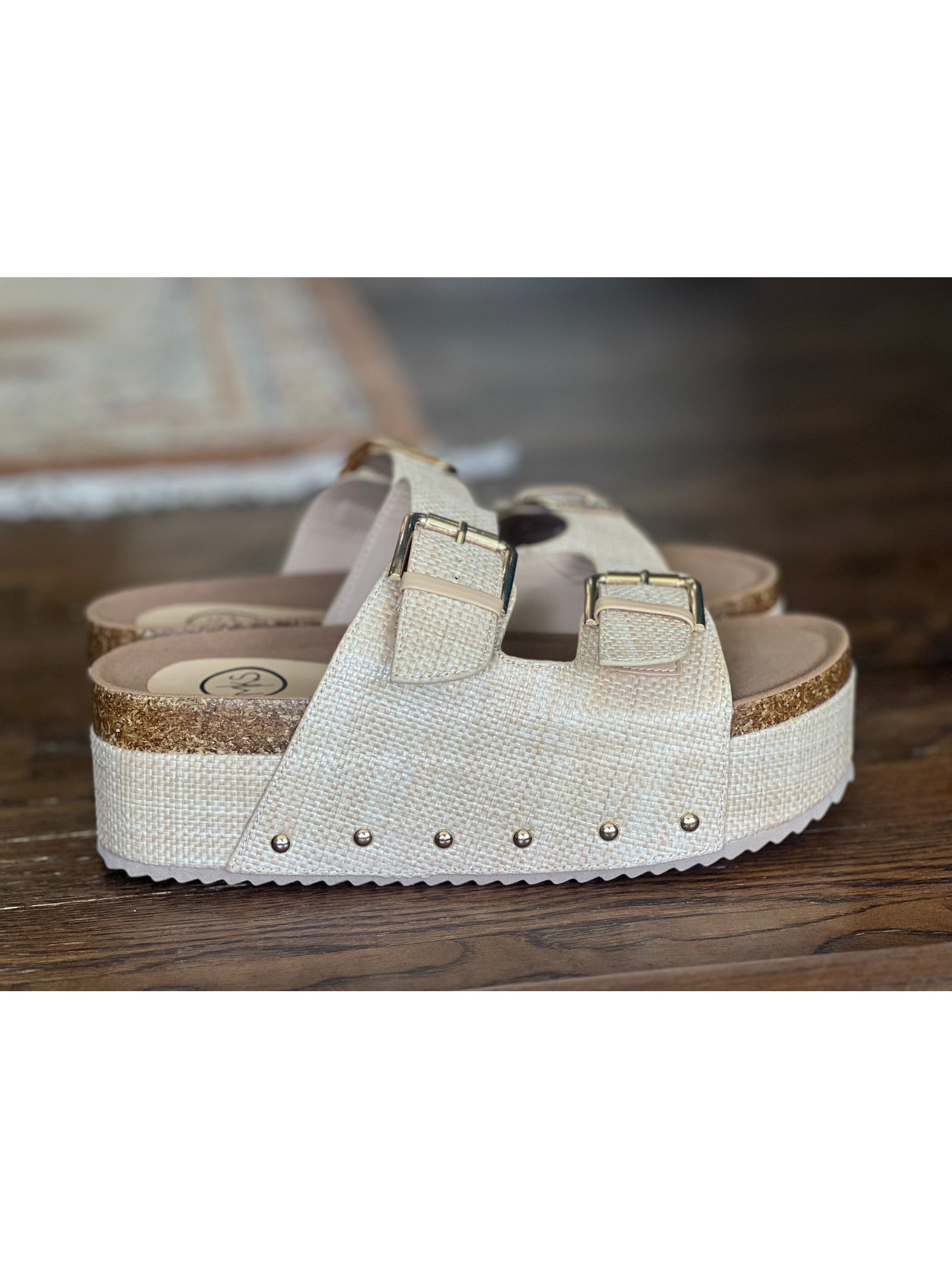 The Poppy Wedge