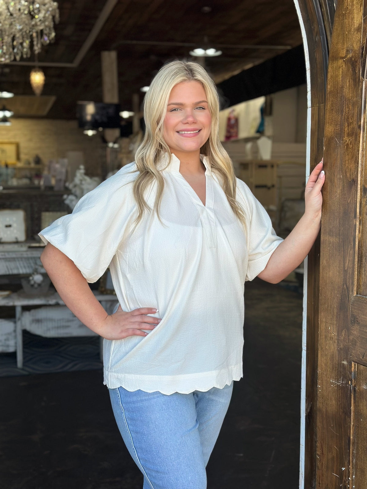 Scalloped Hem Textured Blouse